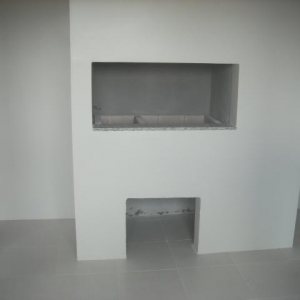 Apartamento com 170m², 3 dormitórios, 1 vaga, no bairro Nossa Senhora da Saúde em Caxias do Sul para Alugar