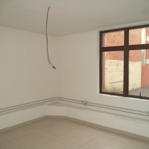 Terreno com 550m², 1 vaga, no bairro Centro em Caxias do Sul para Alugar