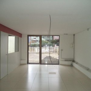 Terreno com 550m², 1 vaga, no bairro Centro em Caxias do Sul para Alugar