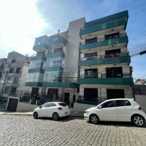 Apartamento com 74m², 2 dormitórios, 1 vaga, no bairro Madureira em Caxias do Sul para Comprar