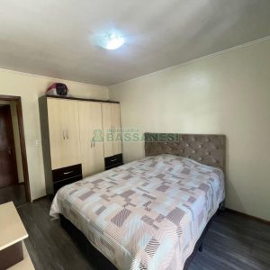 Apartamento com 74m², 2 dormitórios, 1 vaga, no bairro Madureira em Caxias do Sul para Comprar