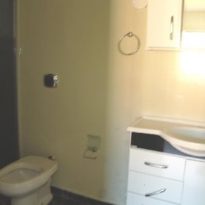 Casa com 157m², 3 dormitórios, 3 vagas, no bairro Santa Catarina em Caxias do Sul para Comprar