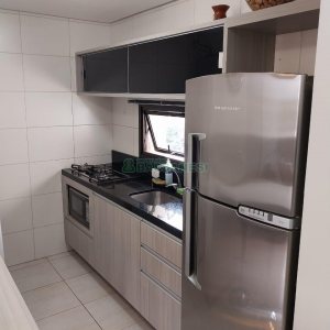 Apto Mobiliado com 62m², 1 dormitório, 1 vaga, no bairro Lourdes em Caxias do Sul para Alugar