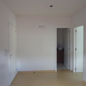 Sala com 35m², 1 vaga, no bairro Centro em Caxias do Sul para Comprar
