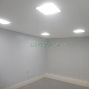 Sala com 78m², no bairro Centro em Caxias do Sul para Comprar