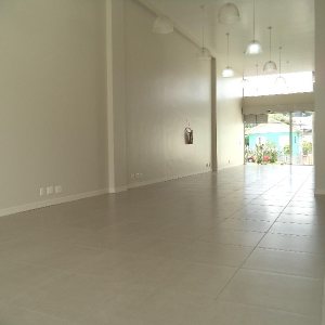 Loja com 90m², no bairro Santa Catarina em Caxias do Sul para Alugar