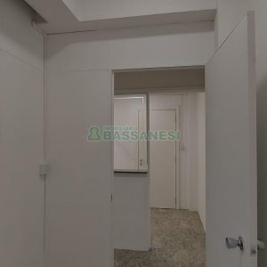 Sala com 50m², no bairro Centro em Caxias do Sul para Alugar