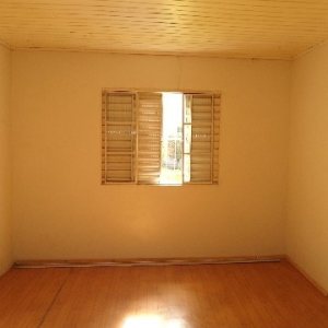 Casa com 180m², 3 dormitórios, 2 vagas, no bairro Desvio Rizzo em Caxias do Sul para Comprar