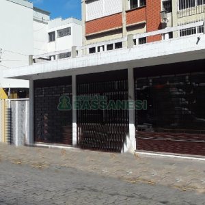 Predio com 539m², 4 vagas, no bairro Centro em Caxias do Sul para Comprar