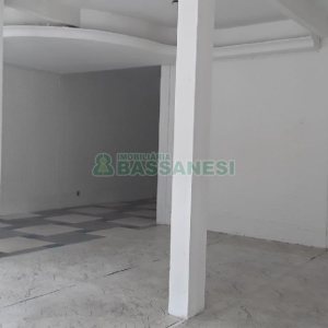 Predio com 539m², 4 vagas, no bairro Centro em Caxias do Sul para Comprar