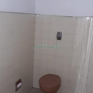 Predio com 539m², 4 vagas, no bairro Centro em Caxias do Sul para Comprar