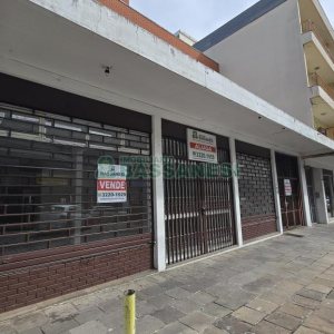 Predio com 539m², 4 vagas, no bairro Centro em Caxias do Sul para Comprar