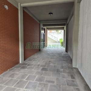 Predio com 539m², 4 vagas, no bairro Centro em Caxias do Sul para Comprar