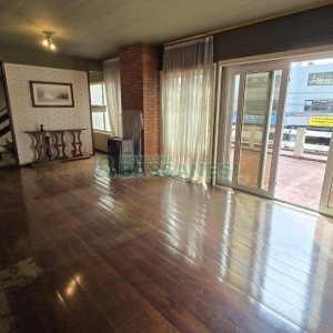 Predio com 539m², 4 vagas, no bairro Centro em Caxias do Sul para Comprar