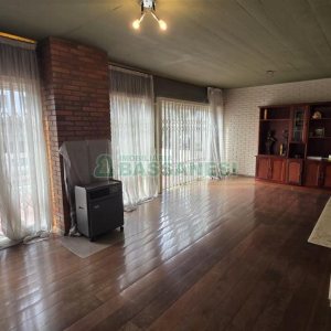 Predio com 539m², 4 vagas, no bairro Centro em Caxias do Sul para Comprar