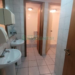 Sala com 300m², no bairro Centro em Caxias do Sul para Alugar