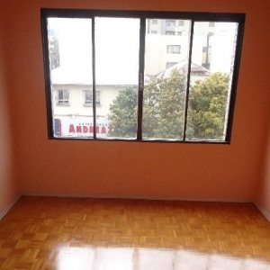 Apartamento com 70m², 2 dormitórios, no bairro São Pelegrino em Caxias do Sul para Alugar