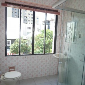 Apartamento com 70m², 2 dormitórios, no bairro São Pelegrino em Caxias do Sul para Alugar