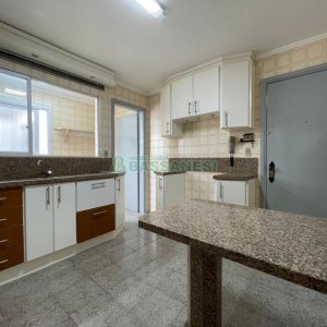 Apartamento com 100m², 2 dormitórios, 1 vaga, no bairro Cristo Redentor em Caxias do Sul para Alugar