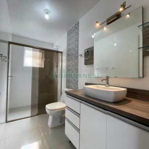Apartamento com 100m², 2 dormitórios, 1 vaga, no bairro Cristo Redentor em Caxias do Sul para Alugar