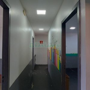 Loja com 150m², no bairro Medianeira em Caxias do Sul para Alugar