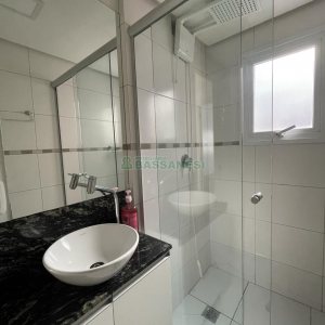 Apto Mobiliado com 34m², 1 dormitório, 1 vaga, no bairro São Pelegrino em Caxias do Sul para Comprar