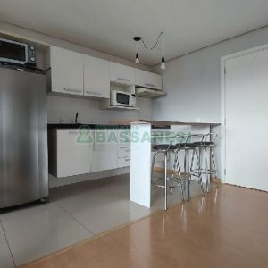 Apto Mobiliado com 58m², 1 dormitório, 1 vaga, no bairro Villagio Iguatemi em Caxias do Sul para Alugar