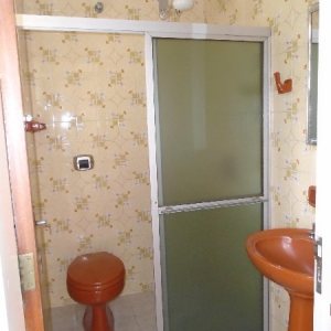 Casa Comercial com 280m², 3 dormitórios, no bairro Centro em Caxias do Sul para Alugar