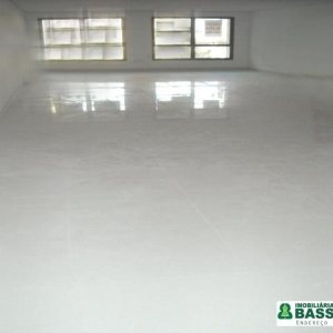 Sala com 80m², 1 vaga, no bairro Centro em Caxias do Sul para Alugar