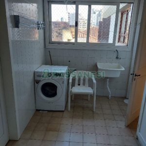 Apto Mobiliado com 171m², 3 dormitórios, 2 vagas, no bairro Centro em Caxias do Sul para Comprar