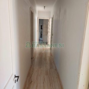 Apto Mobiliado com 171m², 3 dormitórios, 2 vagas, no bairro Centro em Caxias do Sul para Comprar