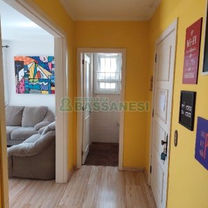 Apto Mobiliado com 171m², 3 dormitórios, 2 vagas, no bairro Centro em Caxias do Sul para Comprar