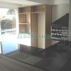 Apartamento com 71m², 2 dormitórios, 2 vagas, no bairro Lourdes em Caxias do Sul para Comprar