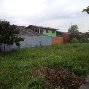 Terreno com 360m², no bairro Desvio Rizzo em Caxias do Sul para Alugar