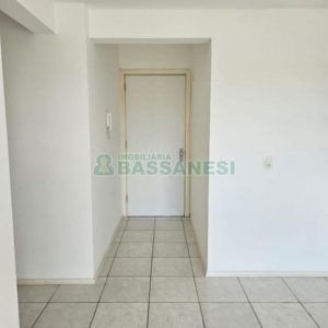Apartamento com 58m², 2 dormitórios, 1 vaga, no bairro Santa Catarina em Caxias do Sul para Alugar