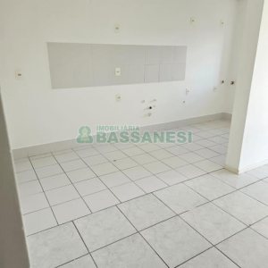 Apartamento com 58m², 2 dormitórios, 1 vaga, no bairro Santa Catarina em Caxias do Sul para Alugar