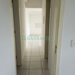 Apartamento com 58m², 2 dormitórios, 1 vaga, no bairro Santa Catarina em Caxias do Sul para Alugar