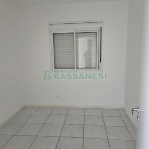 Apartamento com 58m², 2 dormitórios, 1 vaga, no bairro Santa Catarina em Caxias do Sul para Alugar
