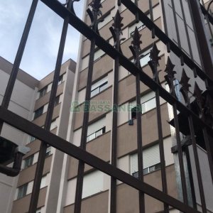 Apartamento com 44m², 1 dormitório, no bairro Centro em Caxias do Sul para Comprar