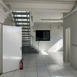Pavilhão com 2000m², no bairro Santa Catarina em Caxias do Sul para Alugar