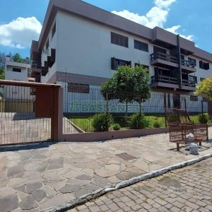 Apartamento com 90m², 3 dormitórios, 2 vagas, no bairro Santa Catarina em Caxias do Sul para Alugar