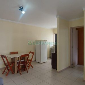 Apto Mobiliado com 55m², 1 dormitório, 1 vaga, no bairro Centro em Caxias do Sul para Alugar