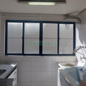 Apto Mobiliado com 55m², 1 dormitório, 1 vaga, no bairro Centro em Caxias do Sul para Alugar