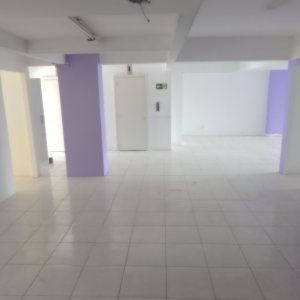 Sala com 293m², no bairro Centro em Caxias do Sul para Alugar ou Comprar