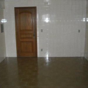 Apartamento com 170m², 3 dormitórios, 1 vaga, no bairro Lourdes em Caxias do Sul para Alugar