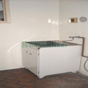 Apto Mobiliado com 148m², 2 dormitórios, 2 vagas, no bairro Centro em Caxias do Sul para Comprar