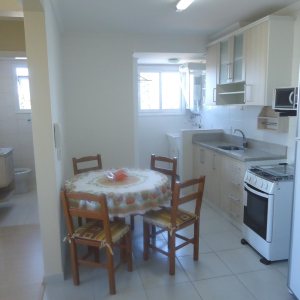 Apto Mobiliado com 52m², 1 dormitório, 1 vaga, no bairro Lourdes em Caxias do Sul para Comprar