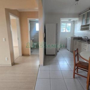 Apto Mobiliado com 52m², 1 dormitório, 1 vaga, no bairro Lourdes em Caxias do Sul para Comprar