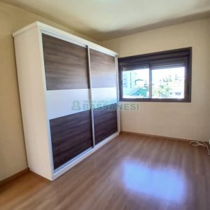 Apto Mobiliado com 63m², 1 dormitório, 1 vaga, no bairro Sagrada Família em Caxias do Sul para Alugar