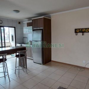 Apto Mobiliado com 63m², 1 dormitório, 1 vaga, no bairro Sagrada Família em Caxias do Sul para Comprar